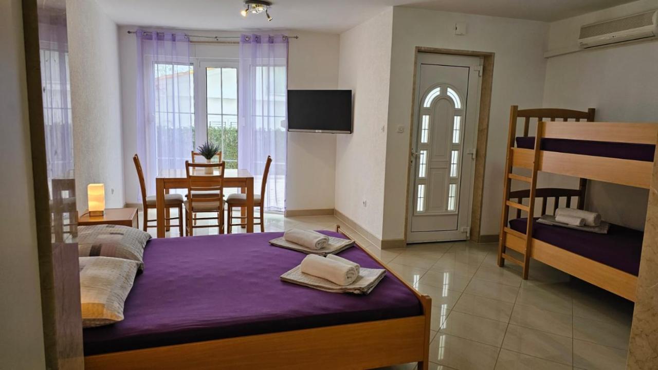 טרוגיר Apartmani Barnjak מראה חיצוני תמונה