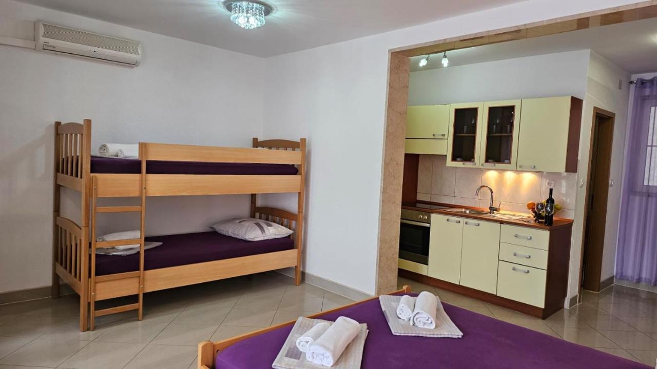 טרוגיר Apartmani Barnjak מראה חיצוני תמונה
