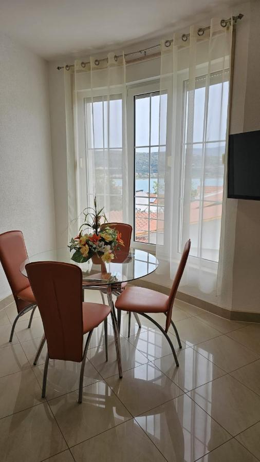 טרוגיר Apartmani Barnjak מראה חיצוני תמונה