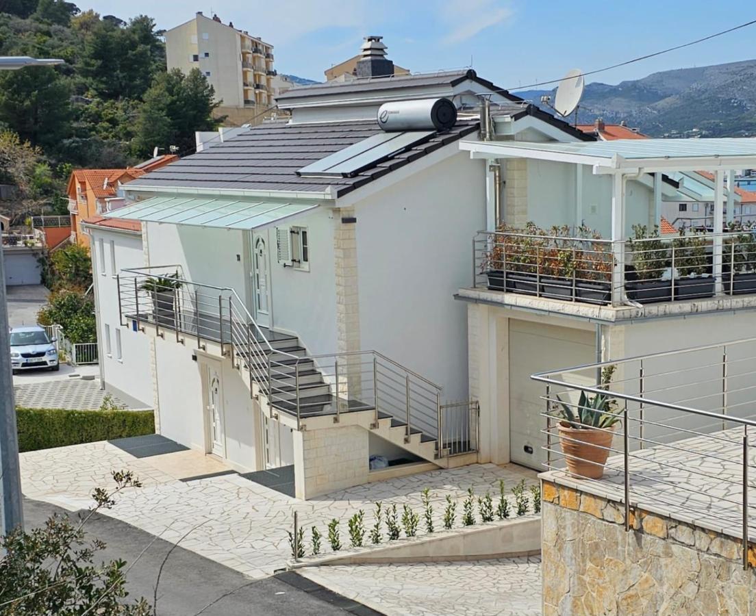 טרוגיר Apartmani Barnjak מראה חיצוני תמונה