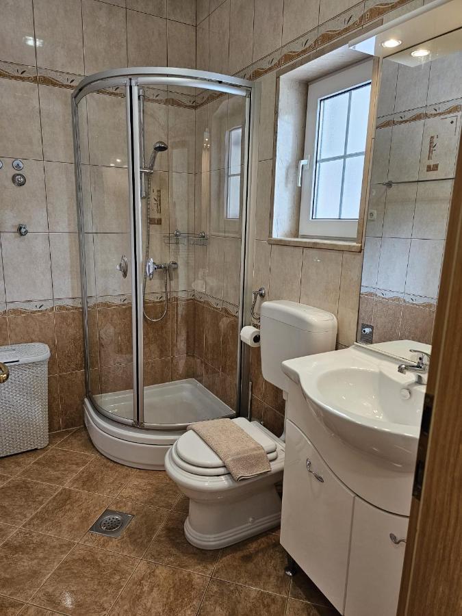 טרוגיר Apartmani Barnjak מראה חיצוני תמונה